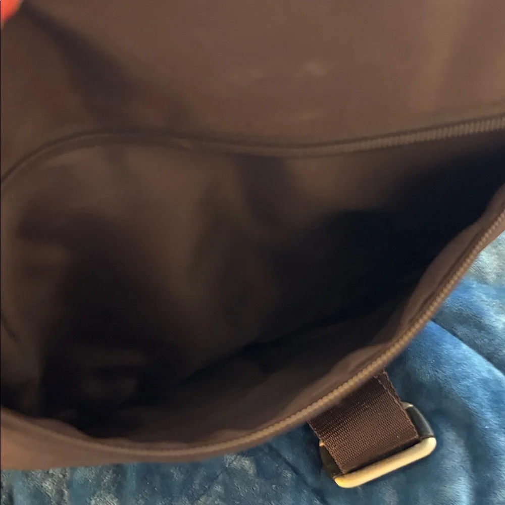 TRAVELON Anti-Theft Medium/Large Crossbody Bag Unisex Travel Purse Brown